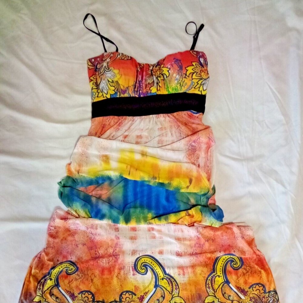 Vintage Full Length Maxi Dress Paisley Print Hippie Style Empire Waist